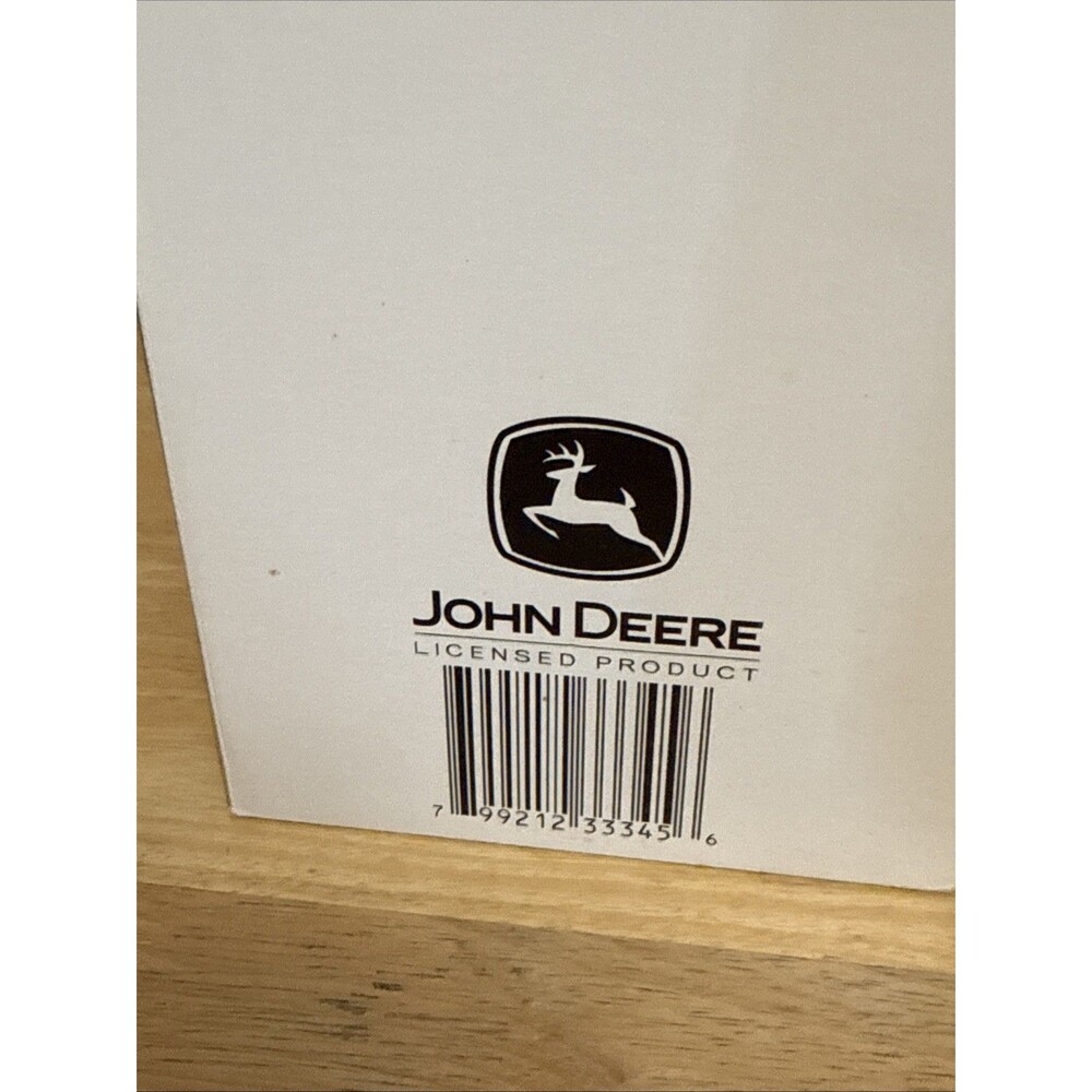 John Deere Lantern Moline IL S&D 3 Fuel Kerosene Lamp Oil Citronella New - Picture 6 of 8